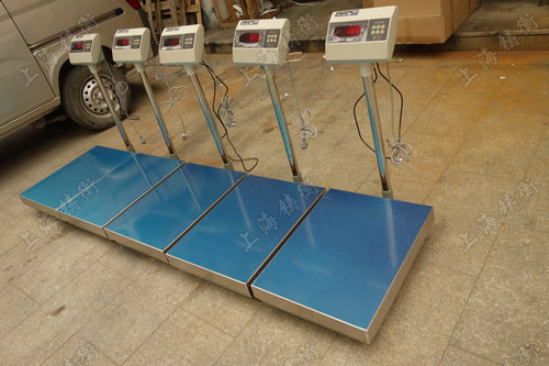 ���U����_(t��i)��